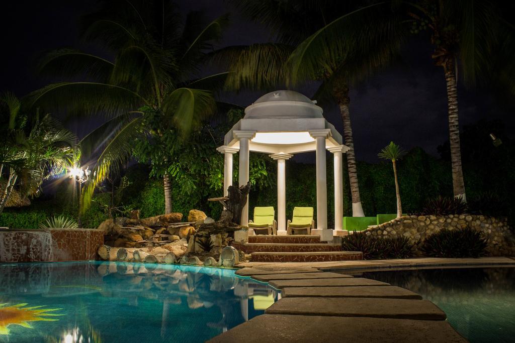 Hotel & Suites Punta Esmeralda Puerto Escondido  Zewnętrze zdjęcie
