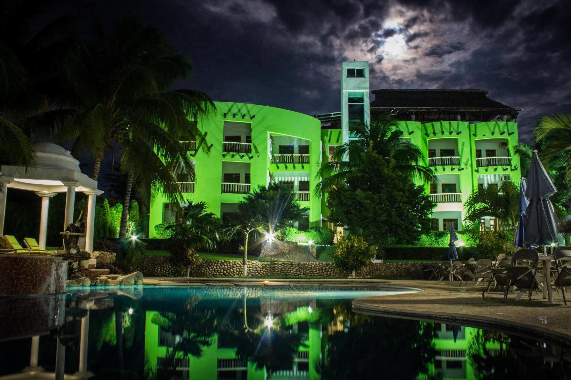 Hotel & Suites Punta Esmeralda Puerto Escondido  Zewnętrze zdjęcie