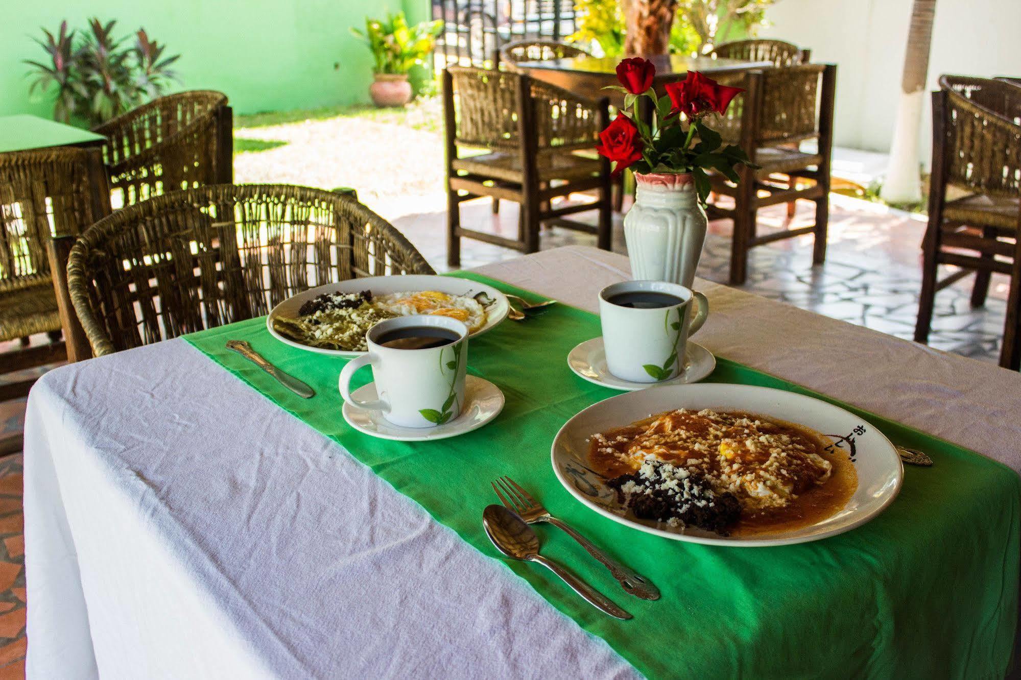 Hotel & Suites Punta Esmeralda Puerto Escondido  Zewnętrze zdjęcie