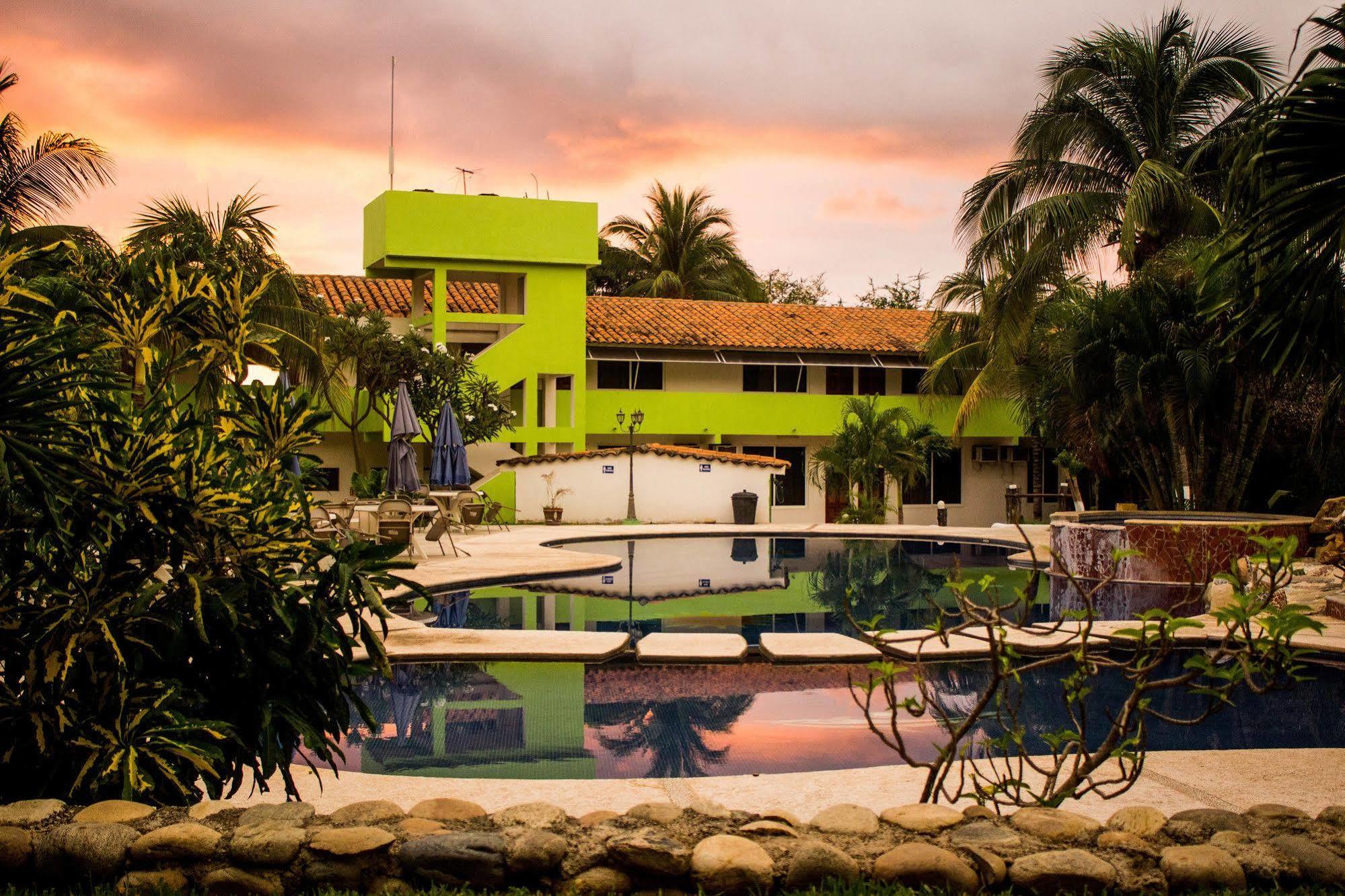 Hotel & Suites Punta Esmeralda Puerto Escondido  Zewnętrze zdjęcie