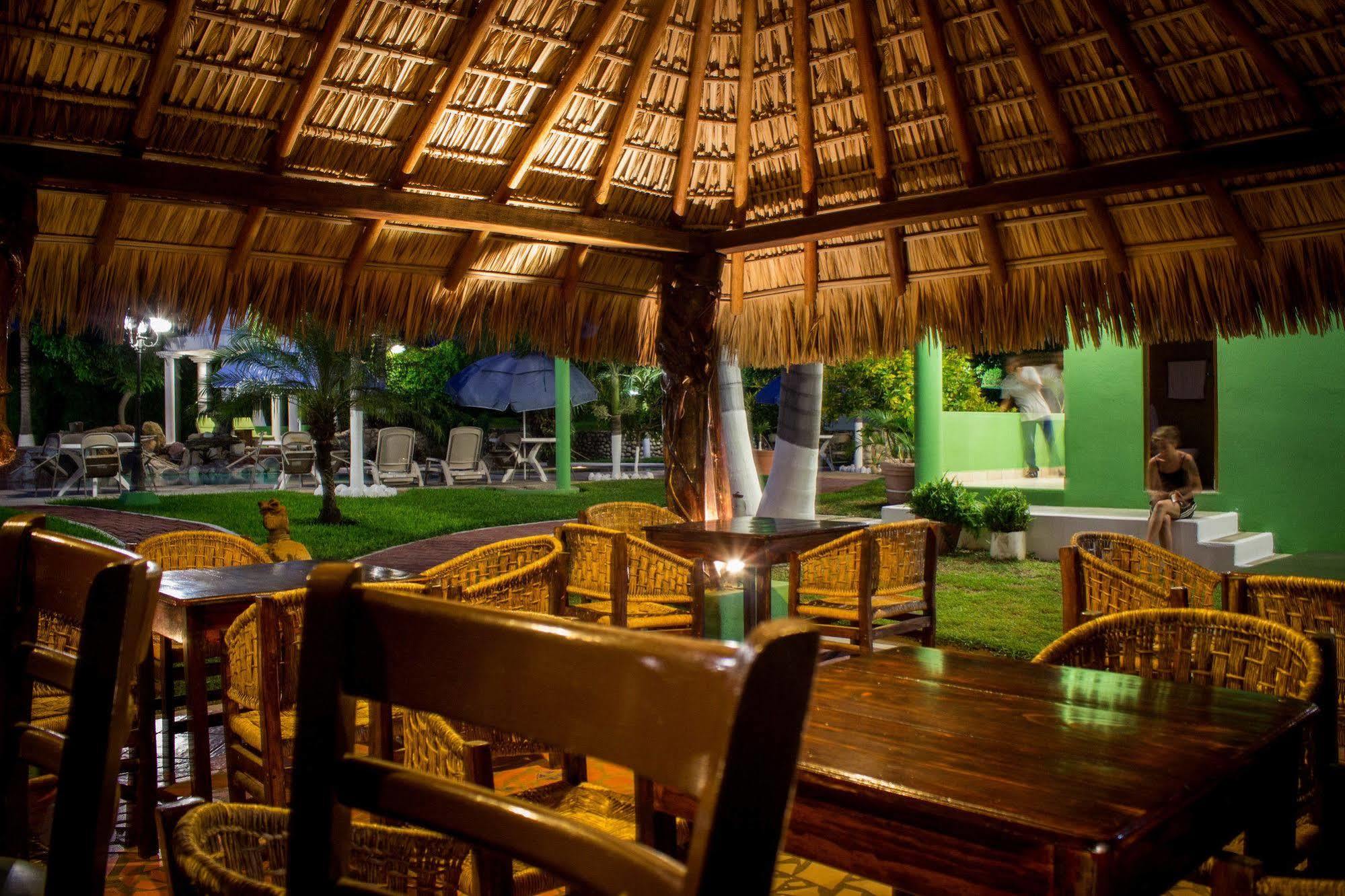 Hotel & Suites Punta Esmeralda Puerto Escondido  Zewnętrze zdjęcie