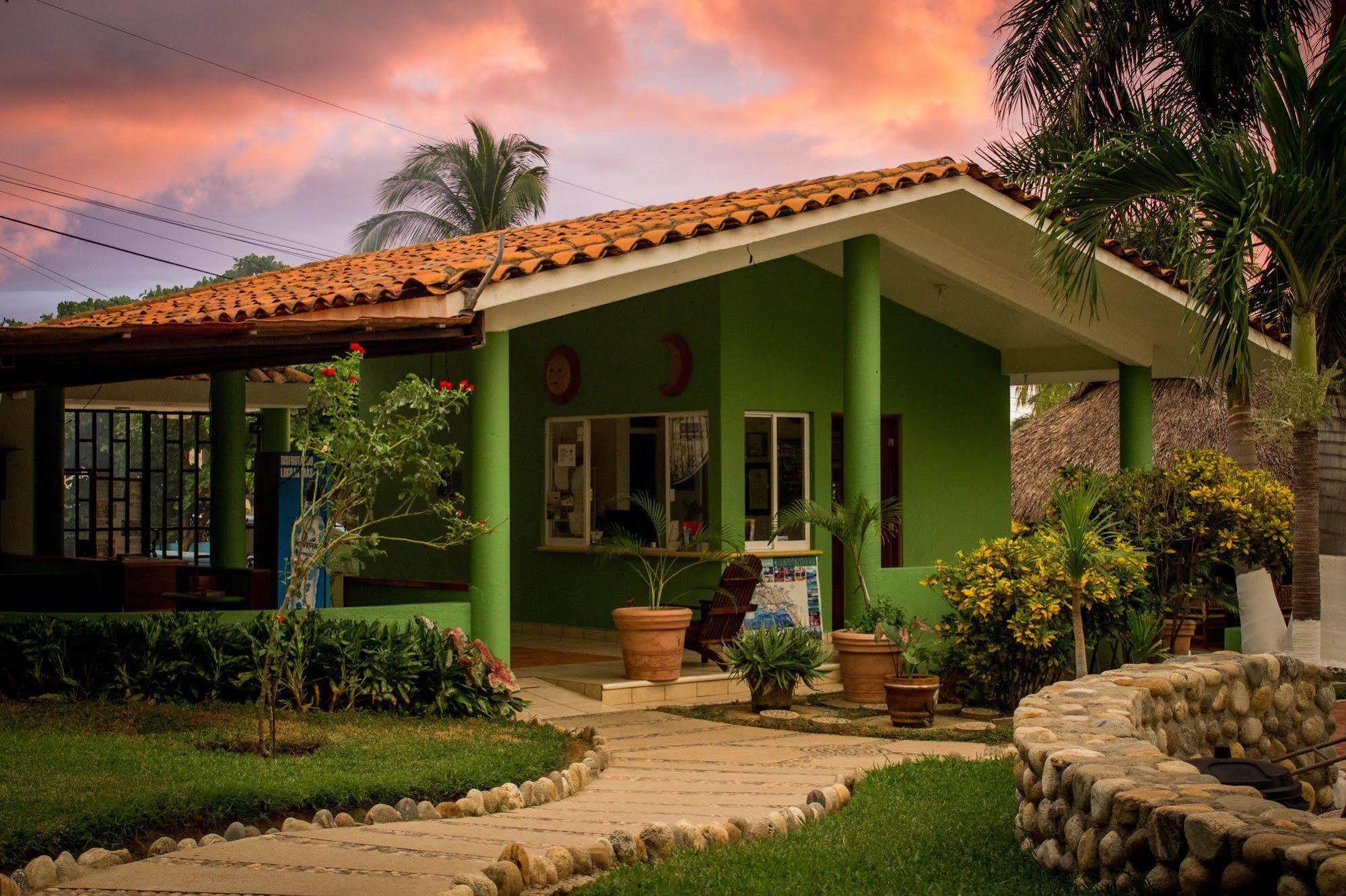 Hotel & Suites Punta Esmeralda Puerto Escondido  Zewnętrze zdjęcie